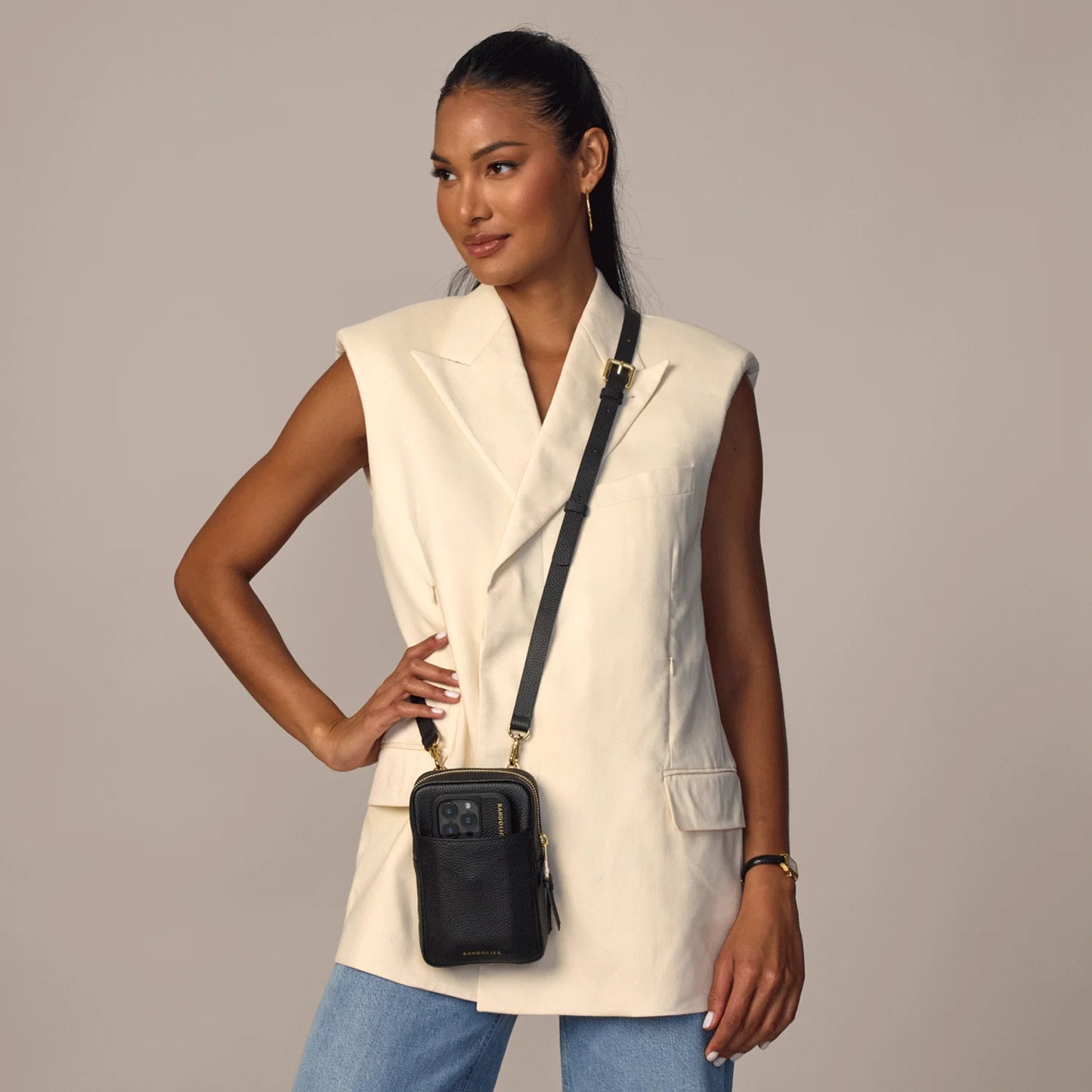 Large Expanded Pouch - Black/Gold