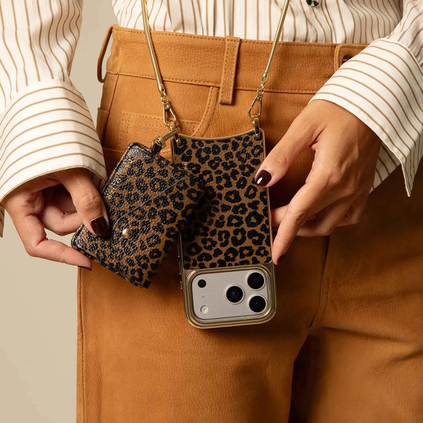 Add-On Magnet Wallet - Dark Leopard/Gold