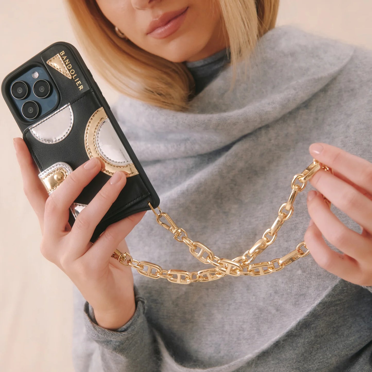 Isla Wristlet Strap - Gold/Gold
