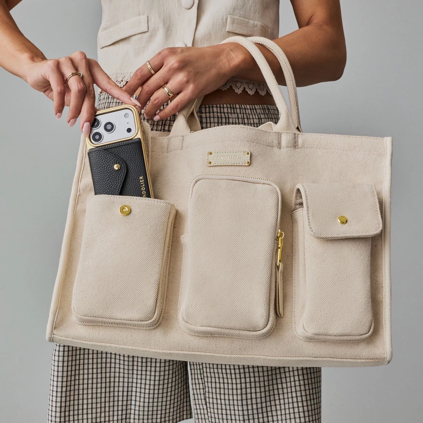 Dillon Carryall Tote
