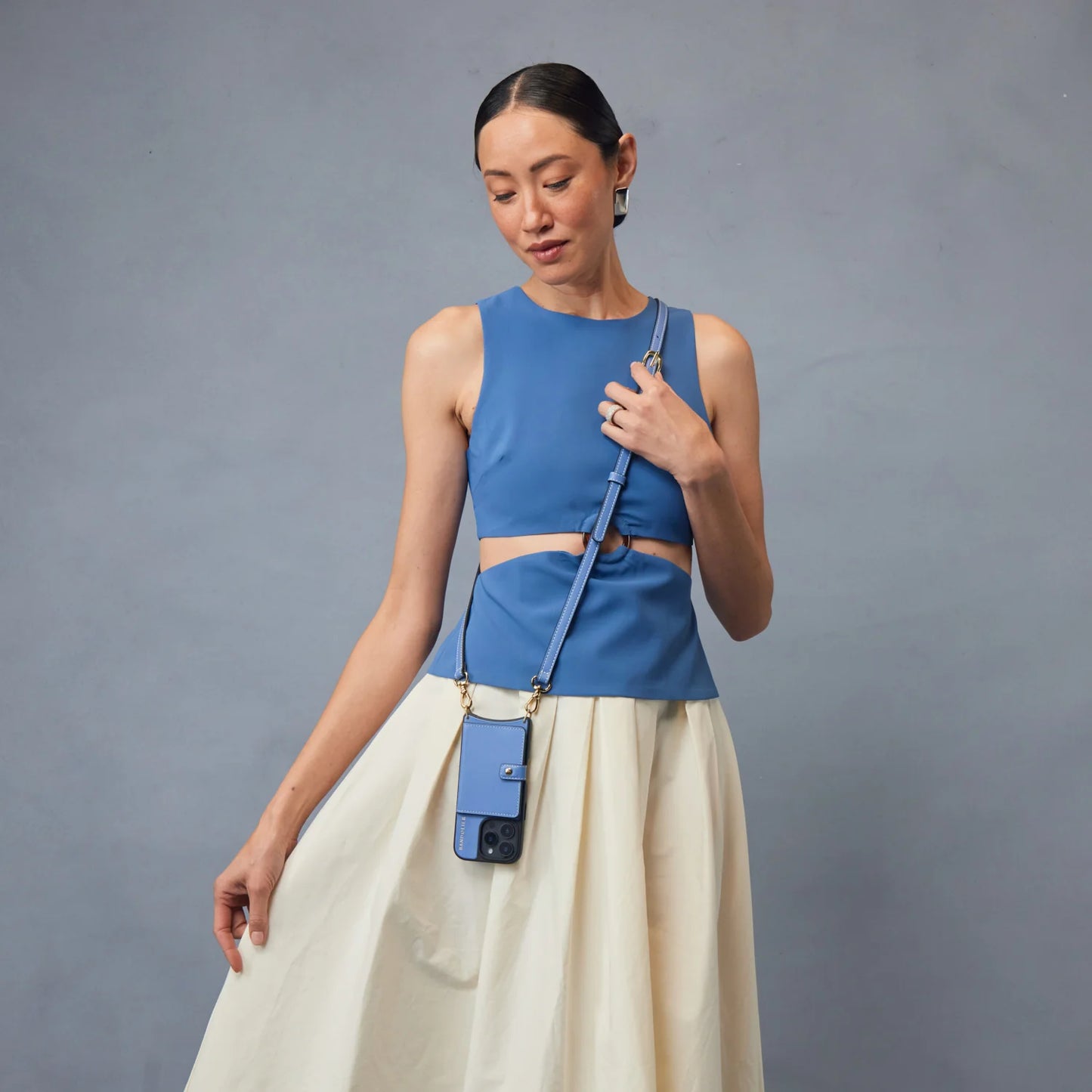Casey Magsafe Charging Crossbody Bandolier