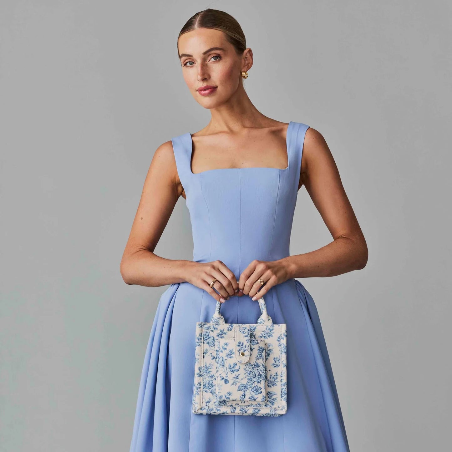 Small Dillon Book Tote - Chambray Toile/Gold
