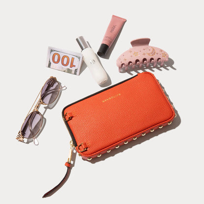 Round Studded Expanded Pouch