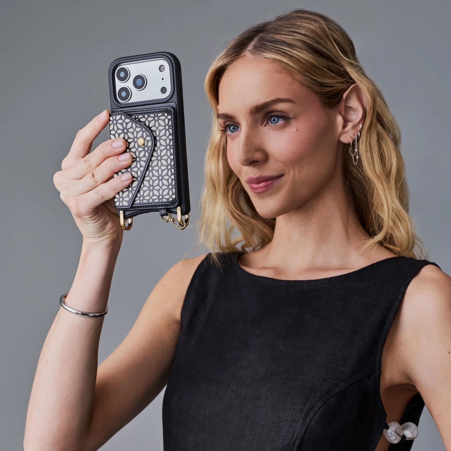 Mira Magnet Wallet Crossbody Phone Case
