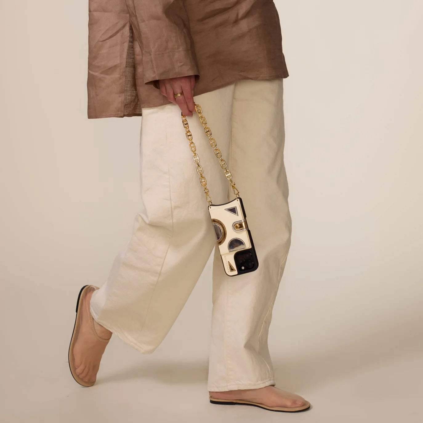 Isla MagSafe Charging Wristlet Phone Case - Ivory/Gold