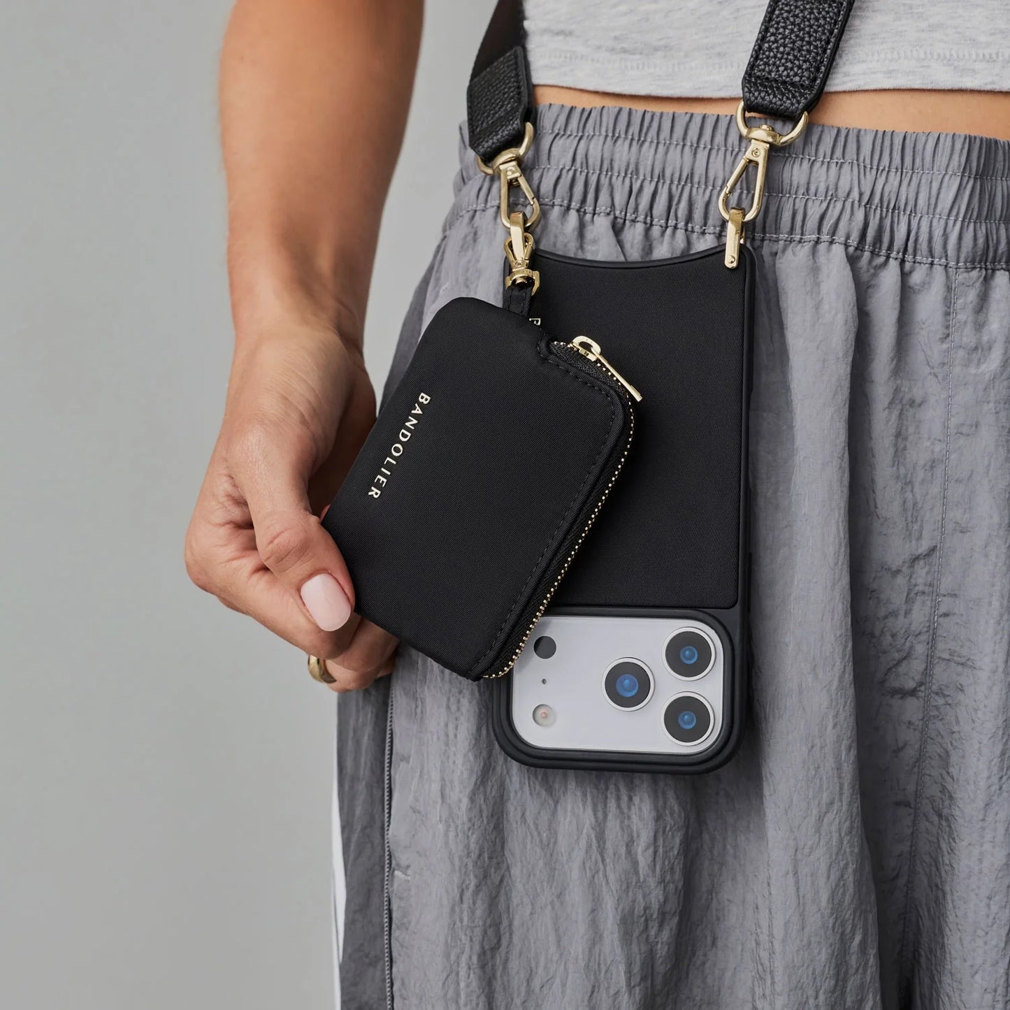 Nova Nylon Magnet Wallet Crossbody Phone Case - Black/Gold